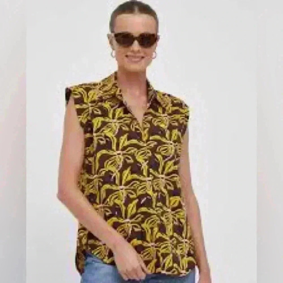 UNITED COLORS OF BENETTON floral print blouse size large yellow - Picture 1 of 11